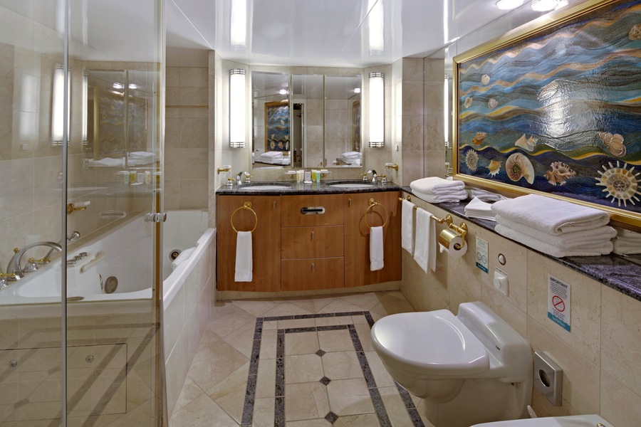 RCI, Radiance of the Sea, Owner's Suite 1 Bedroom 2.jpg